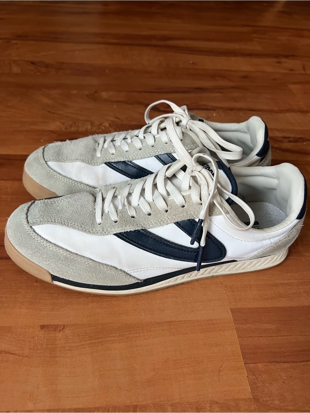 Tretorn White and Navy Retro Runner Sneakers